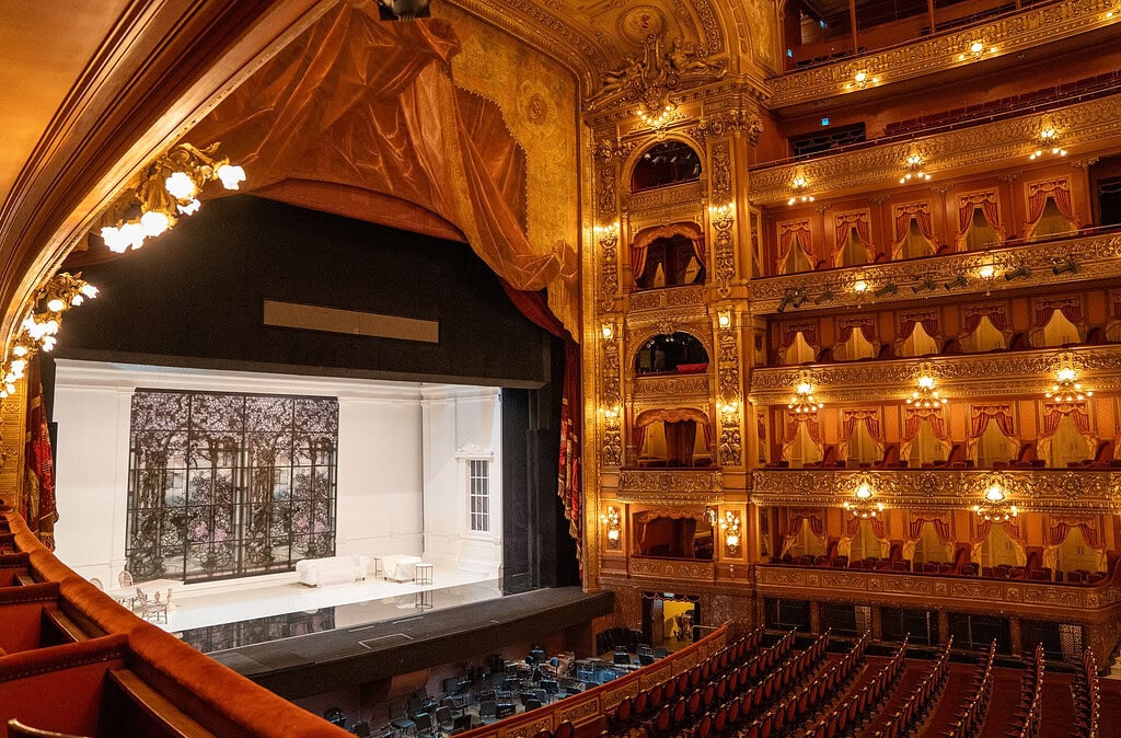 Diseño web para profesionales del teatro y las artes escénicas
