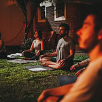 Diseño web para escuelas de meditación y centros de bienestar
