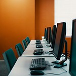 Qué Hosting Contratar Para Una Web Profesional Con WordPress Dominio Correo Ssl Y Soporte